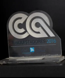 Celina Xavier - Corretora